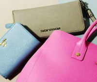 Reebonz: Gift Shops: Bags & Wallets! From AUD 170